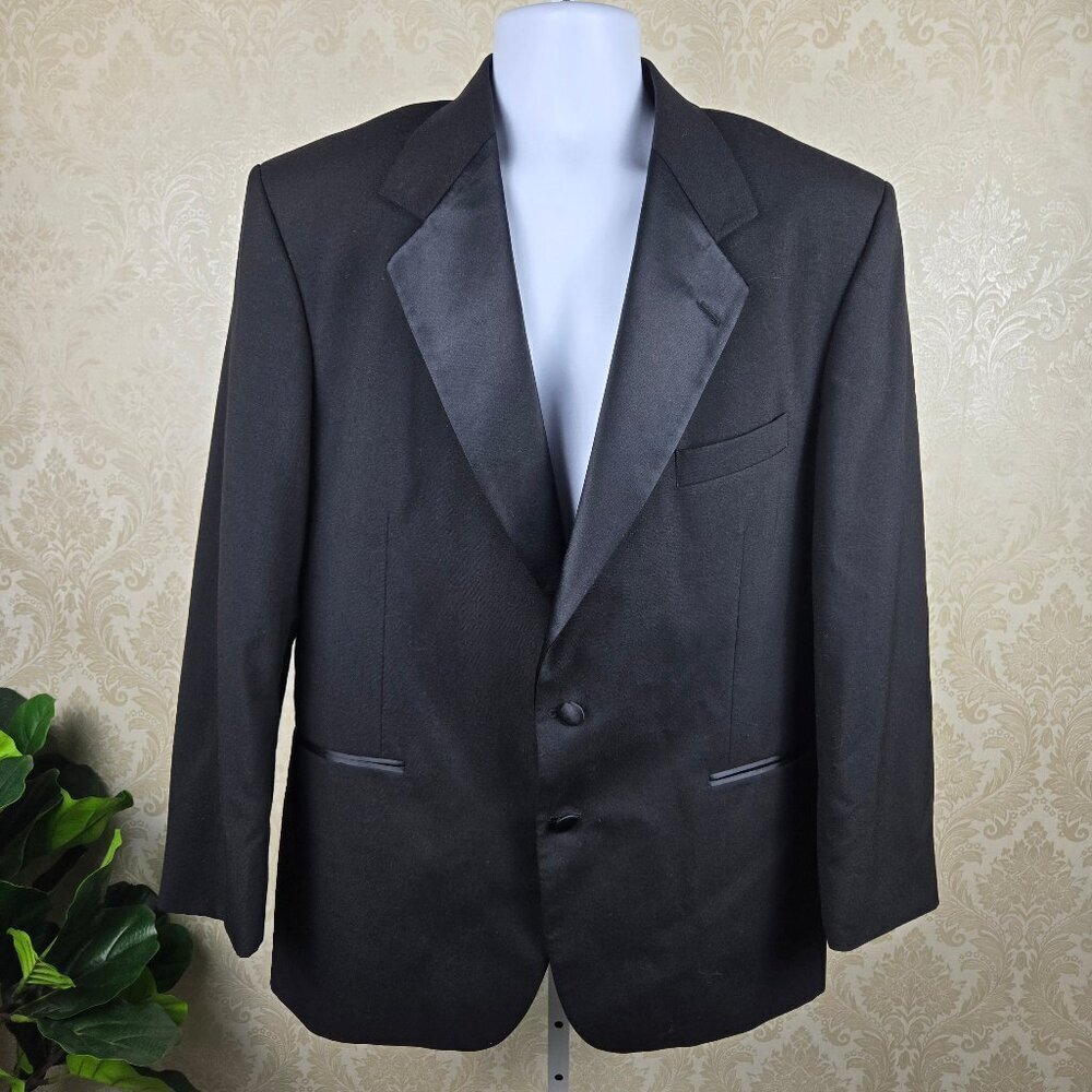 After Six Size 41R Black Tuxedo Jacket Satin Lapels Two Button Close Classic